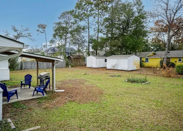 Island Joy - Newly Renovated/Walk To The Beach!